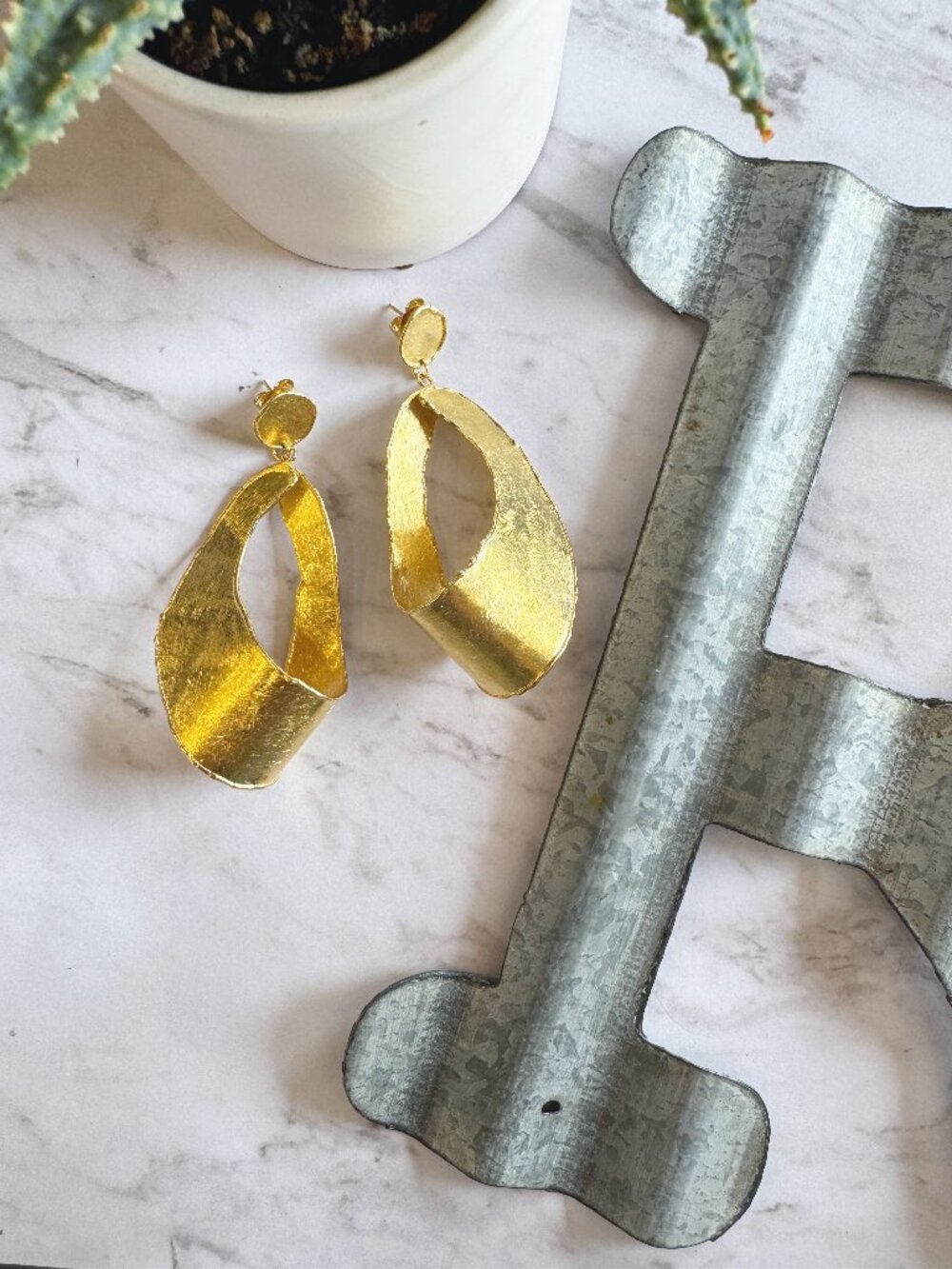 Brushed Textured Gold Abstract Geometric Hoop Earrings